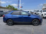Used 2022 Chevrolet Equinox RS image 2