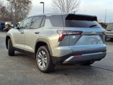 New 2025 Chevrolet Equinox LT image 3