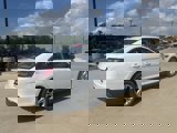 Used 2018 Ford Taurus SE image 4