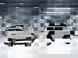 New 2025 Jeep Grand Cherokee L Laredo image 4