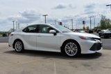 Used 2020 Toyota Camry XLE image 4