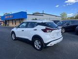 Used 2021 Nissan Kicks S image 4