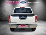 Used 2013 Nissan Frontier SV image 5