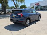 Used 2022 GMC Terrain SLE w/ Driver Convenience Package image 3