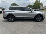 Used 2022 Volkswagen Tiguan SE image 4