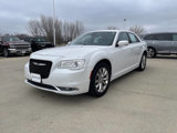 Used 2015 Chrysler 300 Limited w/ 300 Premium Group image 2