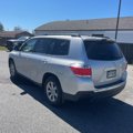 Used 2011 Toyota Highlander 4WD image 3