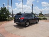 Used 2015 Nissan Pathfinder S image 2