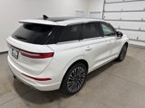 Used 2021 Lincoln Corsair AWD image 4