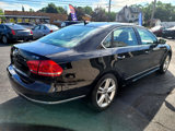 Used 2014 Volkswagen Passat TDI SE image 4
