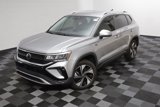 Certified 2023 Volkswagen Taos SE image 2