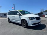 Used 2016 Dodge Grand Caravan SXT image 5