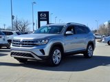 Used 2022 Volkswagen Atlas SE image 2