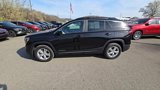 Certified 2022 GMC Terrain SLE w/ Driver Convenience Package image 3