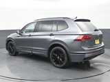 Used 2022 Volkswagen Tiguan SE R-Line image 5