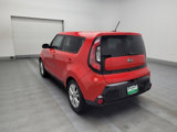 Used 2016 Kia Soul + image 5