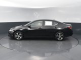 Used 2023 Nissan Sentra SV image 3