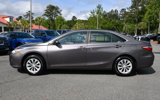 Used 2016 Toyota Camry LE image 2