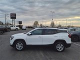 Used 2023 GMC Terrain SLE w/ Driver Convenience Package image 2