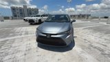 Used 2022 Toyota Corolla LE image 3