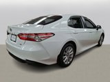 Used 2020 Toyota Camry LE image 4