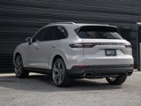 Used 2021 Porsche Cayenne image 3