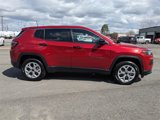 New 2025 Jeep Compass Sport image 3