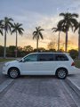 Used 2012 Volkswagen Routan SE image 4