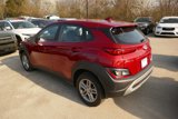 Used 2022 Hyundai Kona SE image 3