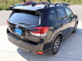 Used 2023 Subaru Forester Premium image 5