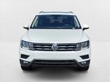 Used 2020 Volkswagen Tiguan SE image 2