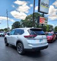 Used 2024 Nissan Rogue SV image 4