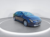 Certified 2022 Toyota Corolla LE image 3