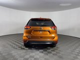 Used 2019 Nissan Rogue SV image 4