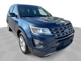 Used 2016 Ford Explorer XLT w/ Equipment Group 202A image 2