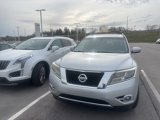Used 2014 Nissan Pathfinder SL w/ SL Premium Package image 2