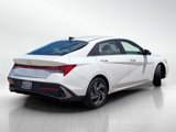 Used 2024 Hyundai Elantra Limited image 5