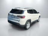 Used 2019 Jeep Compass Latitude image 4
