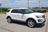 Used 2017 Ford Explorer XLT w/ Equipment Group 202A image 3