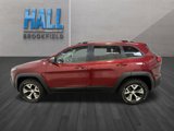 Used 2017 Jeep Cherokee Trailhawk image 2