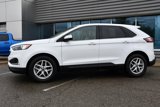 Used 2022 Ford Edge SEL w/ Convenience Package image 2