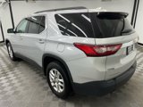 Used 2020 Chevrolet Traverse LT image 3