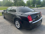 Used 2018 Chrysler 300 Touring image 5