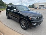 Used 2018 Jeep Grand Cherokee Limited w/ Luxury Group II image 3
