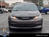 Used 2023 Chrysler Voyager LX image 2