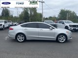Used 2018 Ford Fusion SE image 4
