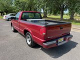 Used 2001 Chevrolet S10 Pickup LS w/ Preferred Equipment Group image 3