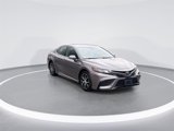 Used 2023 Toyota Camry SE image 2
