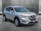 Used 2017 Nissan Rogue S image 3