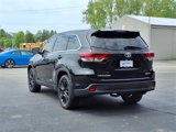 Used 2019 Toyota Highlander SE image 5